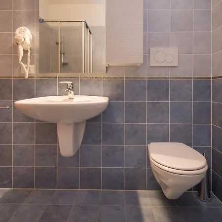 Casabrin Aparthotel 3*