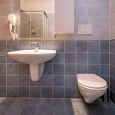 Casabrin Aparthotel 3*